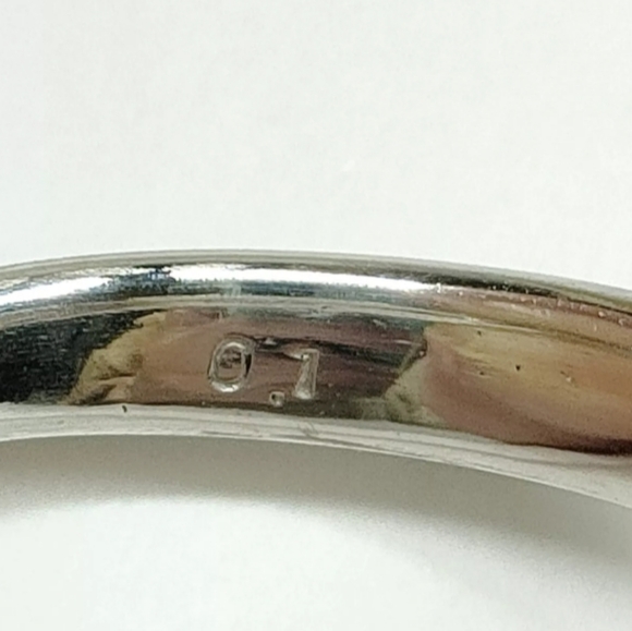 SALE! Authentic Platinum 0.1ct Genuine Diamond Ring 💍 Size 6 Gently Worn - Picture 10 of 12
